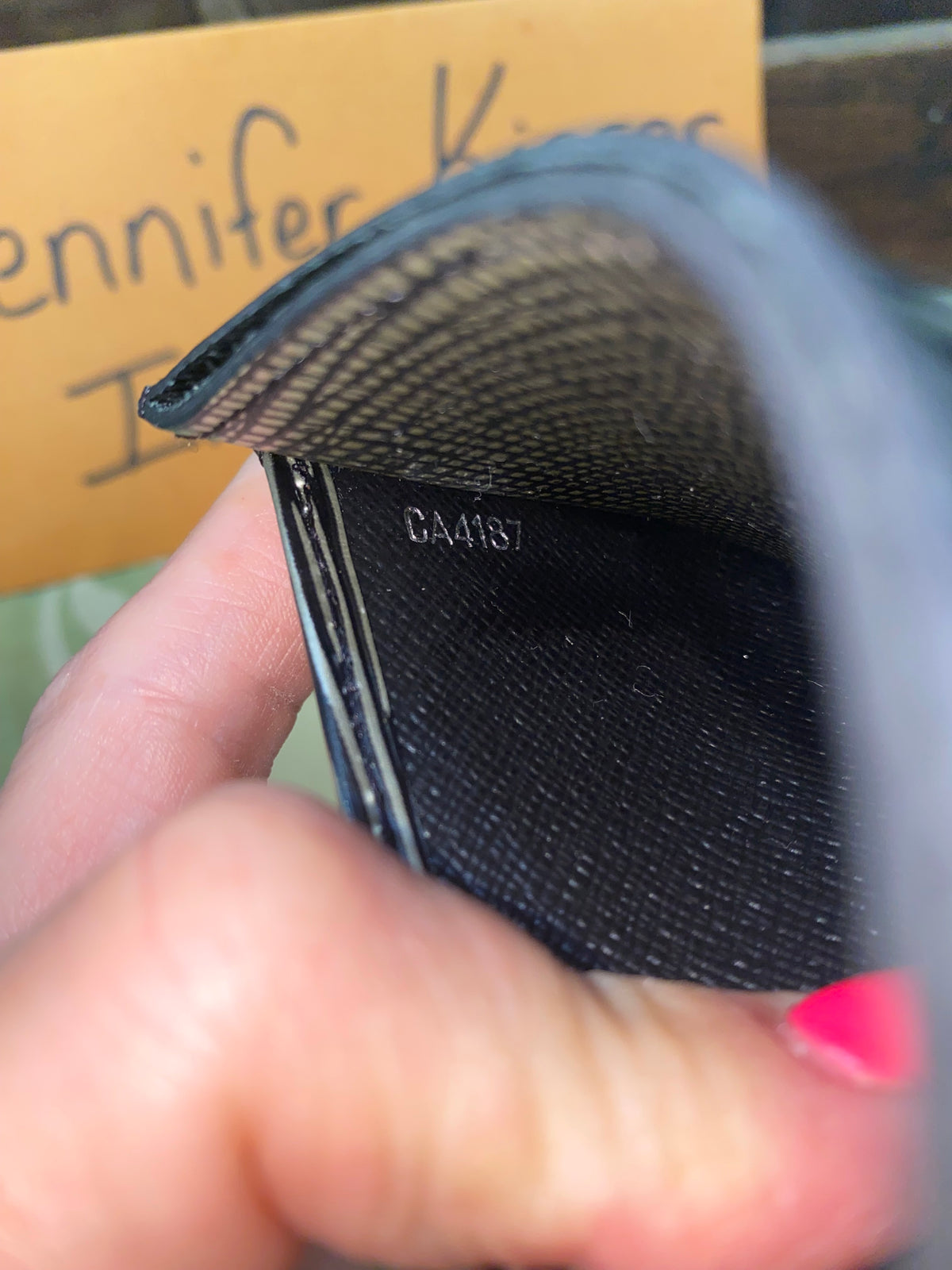 Epi Credit Card Case in Metallic Platine (silver/black)