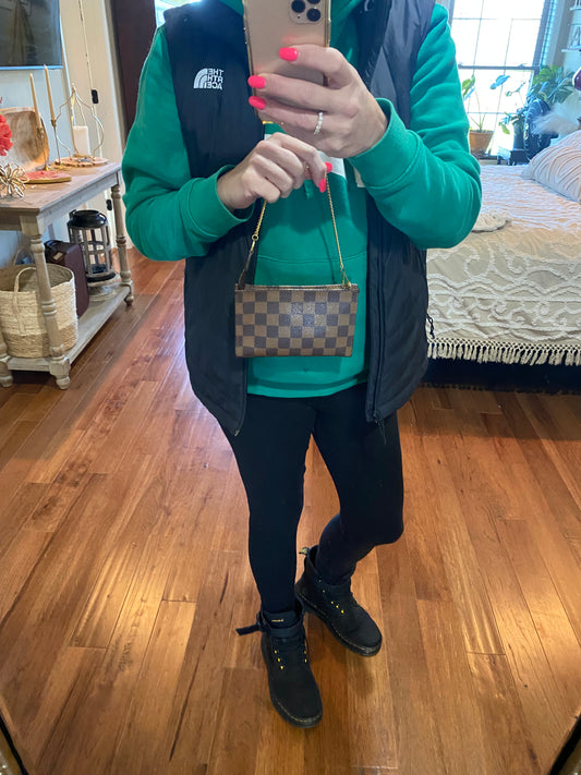 Bucket Pouch PM in Damier Ebene Print