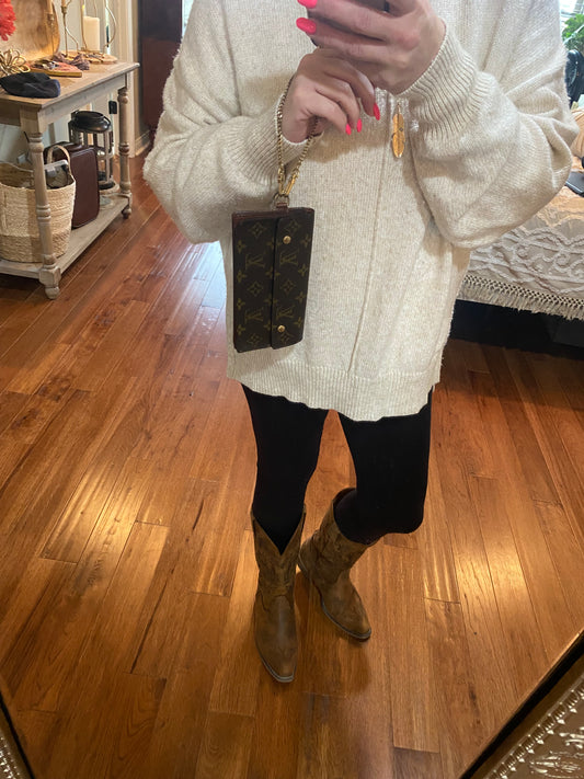 Accordion Long Wallet (with original removable chain)