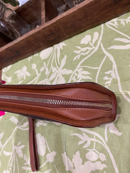 Orsay Clutch