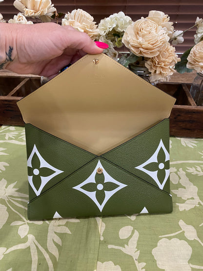 Large Kirigami Pouchette