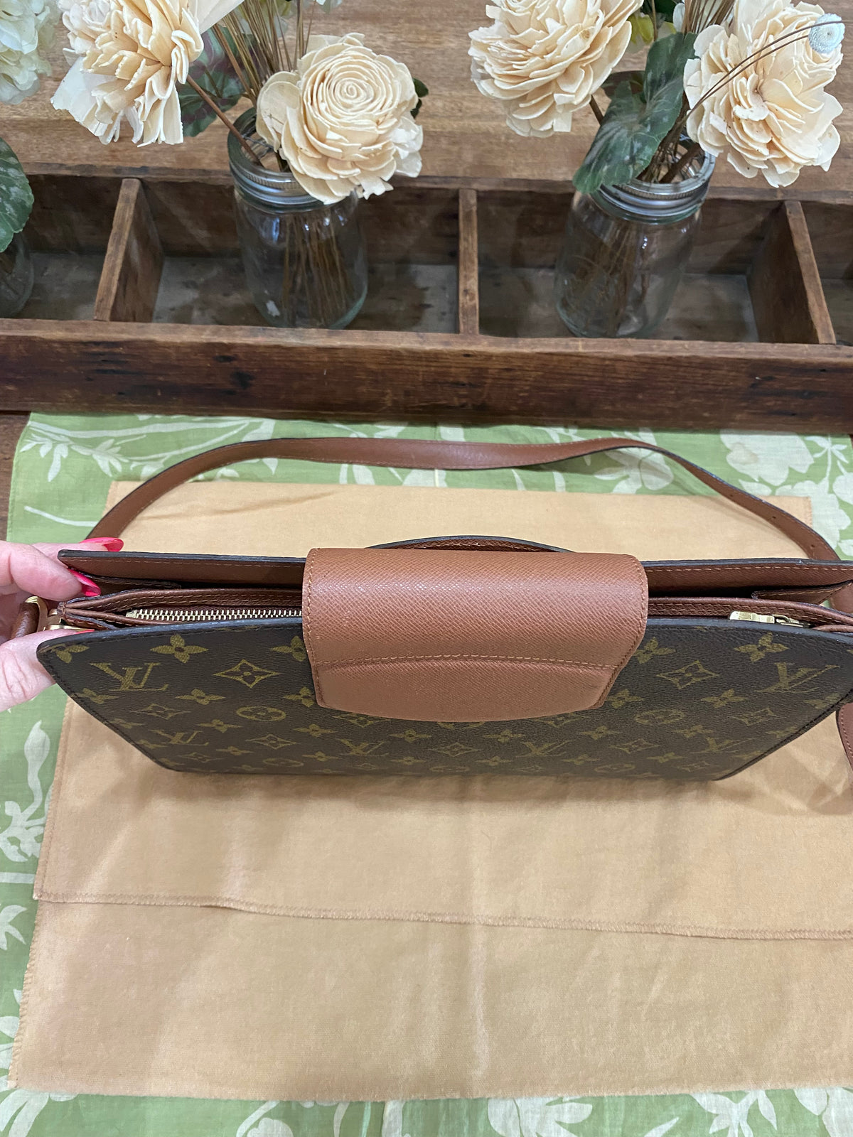 Vintage Courcelles Crossbody