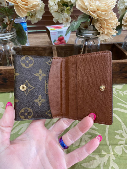 Ludlow Coin Case