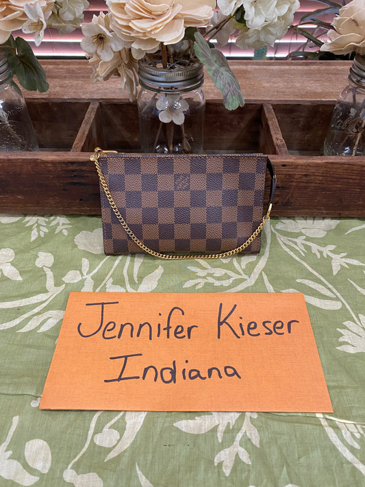 Bucket Pouch PM in Damier Ebene Print