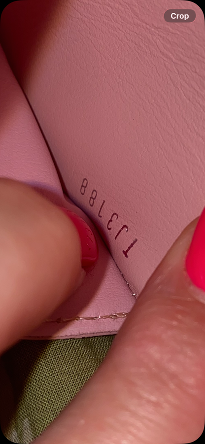 New Wave Calf Leather Compact Wallet in Rose Ballerine