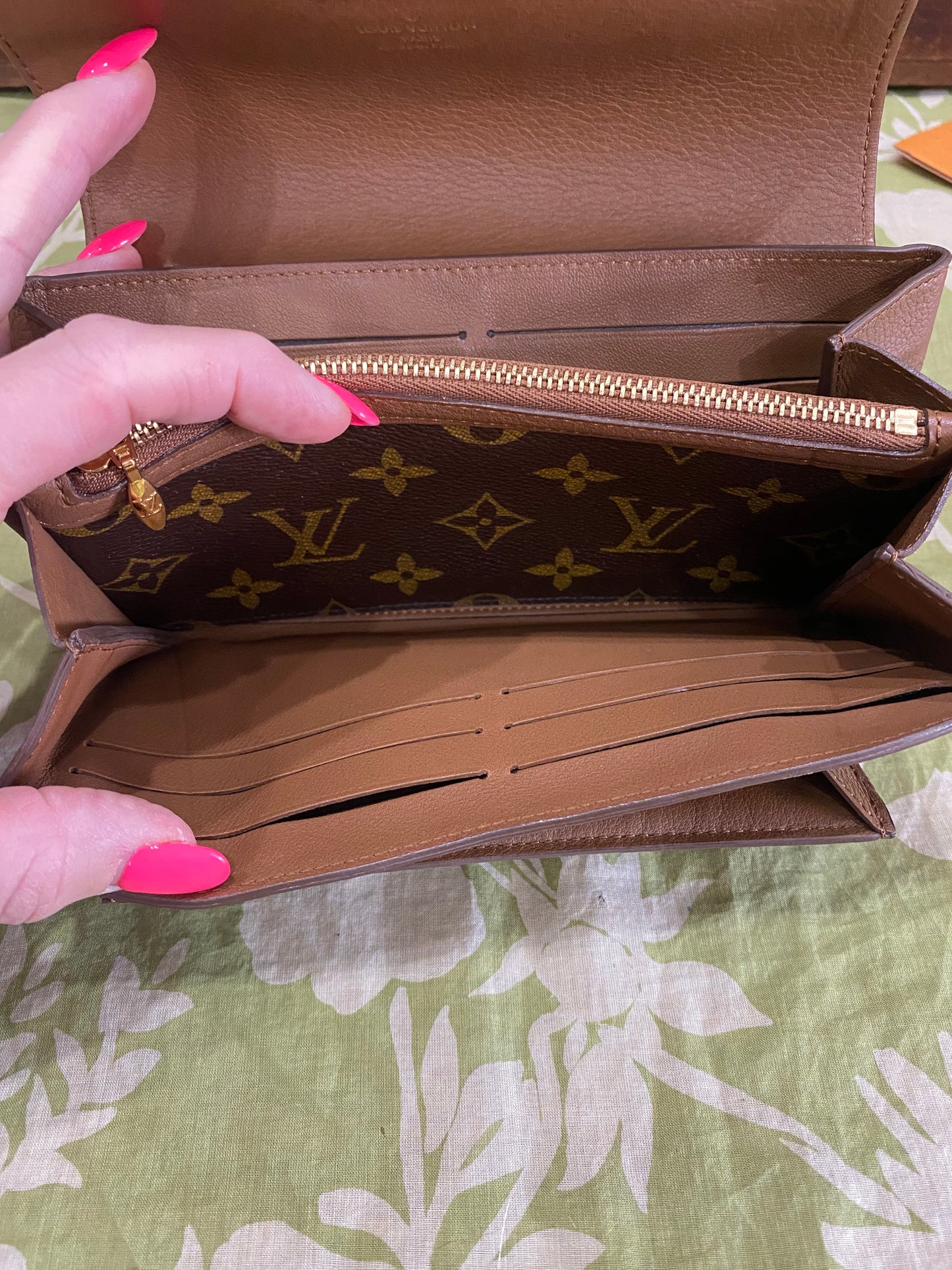 Elysee Long Wallet