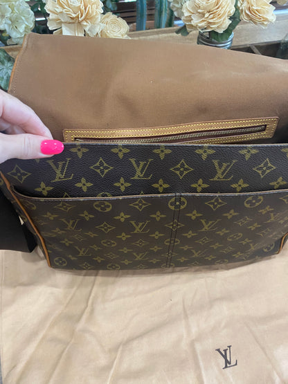 Abbesses Messenger Bag