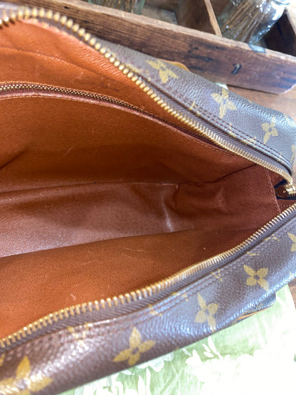 Nile Crossbody