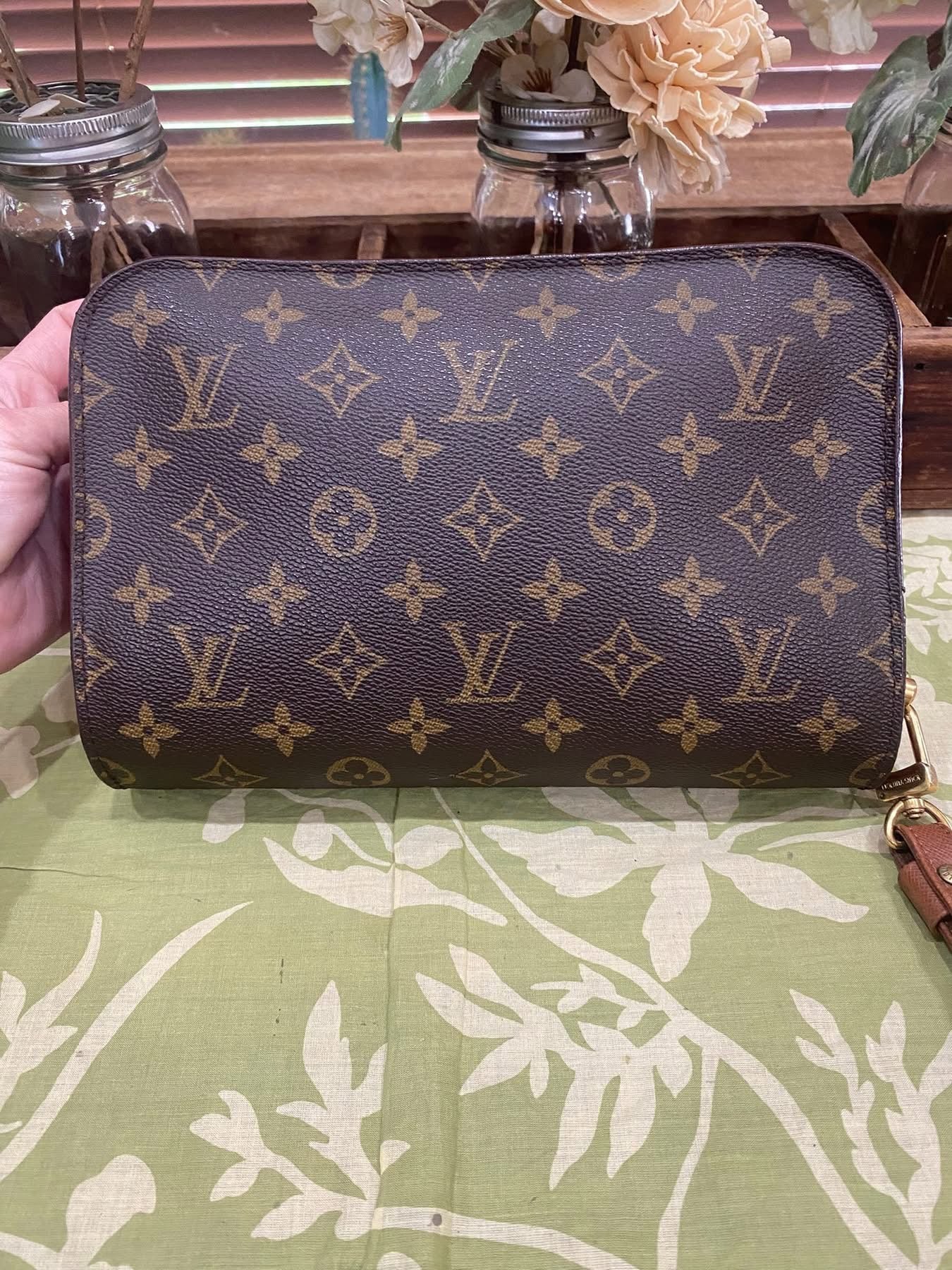 Orsay Clutch