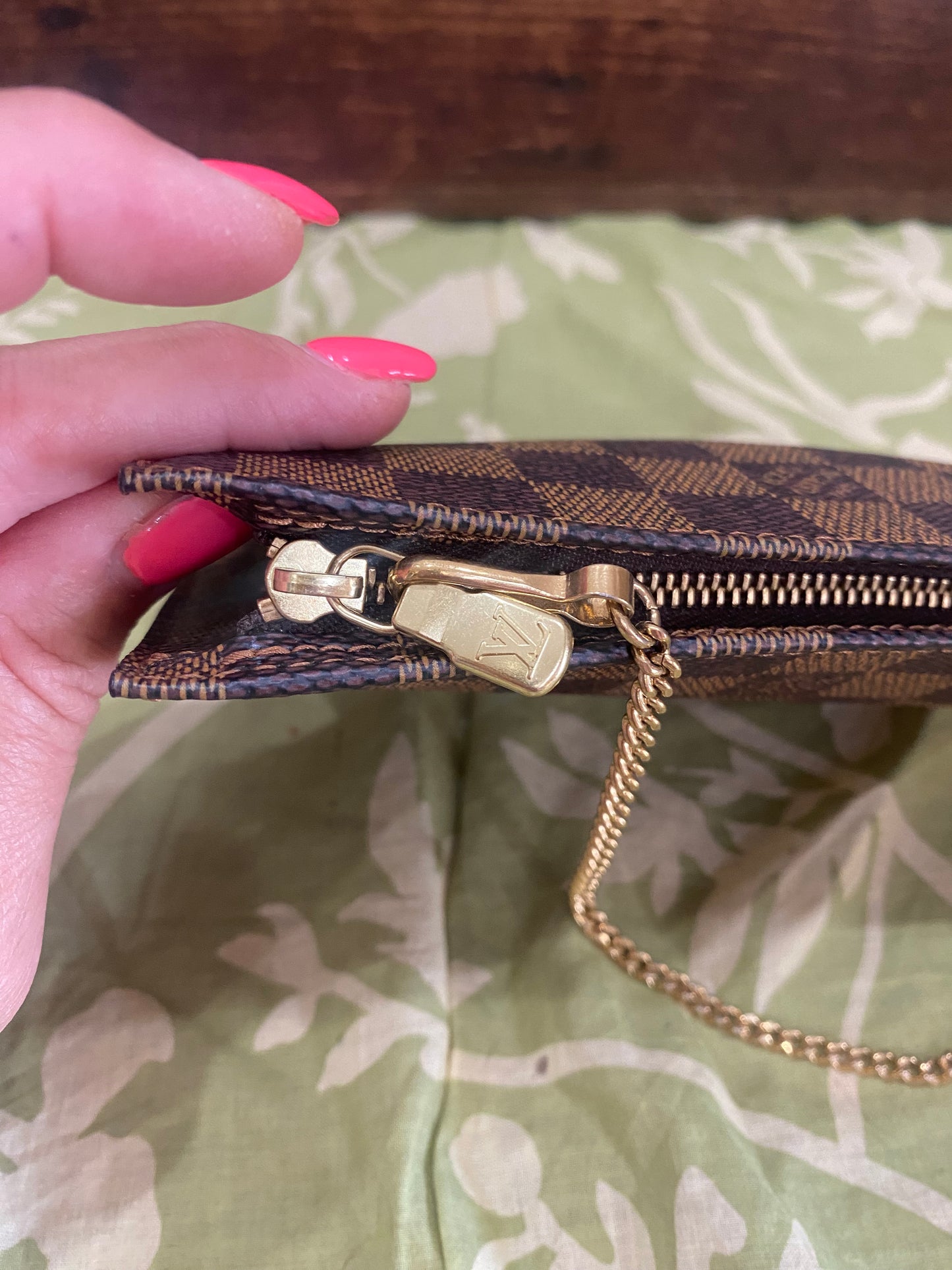 Bucket Pouch PM in DE print