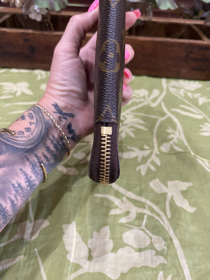 Daily Organizer Long Wallet