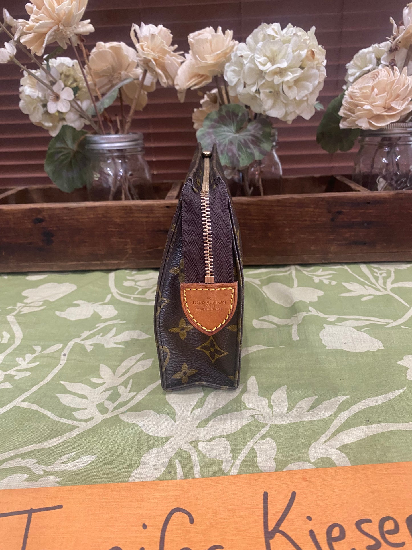 Vintage Toiletry 19