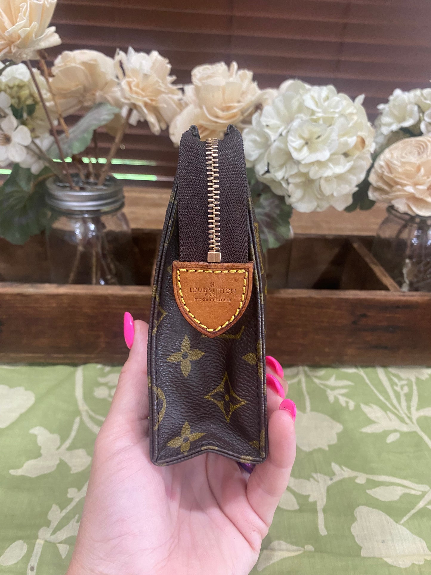 Vintage Toiletry 19