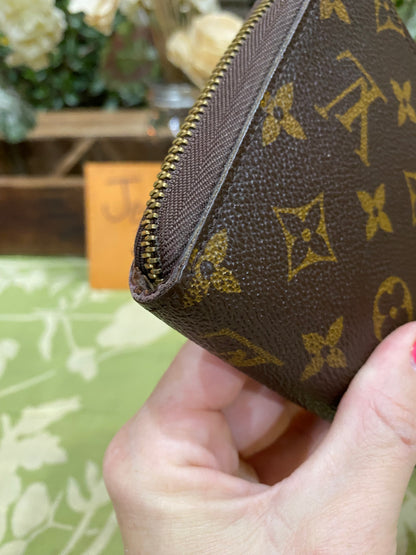 Zippy Organizer Wallet