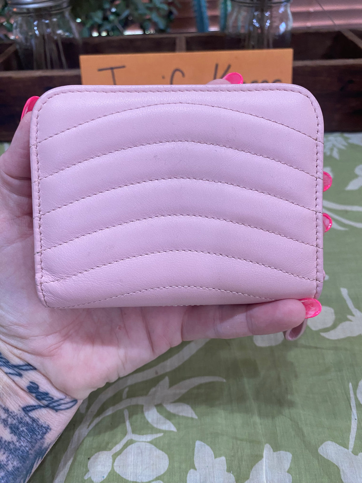New Wave Calf Leather Compact Wallet in Rose Ballerine