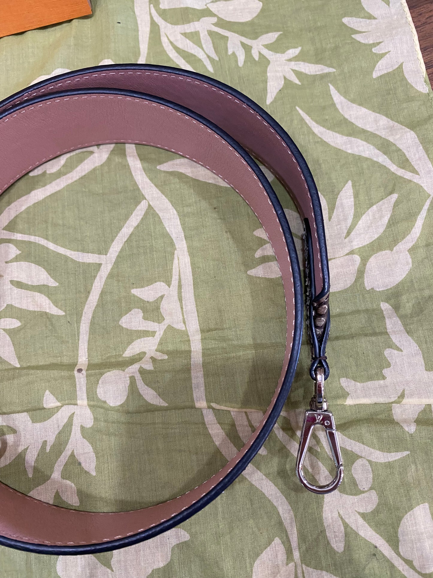 LE Python Bandouliere Shoulder Strap