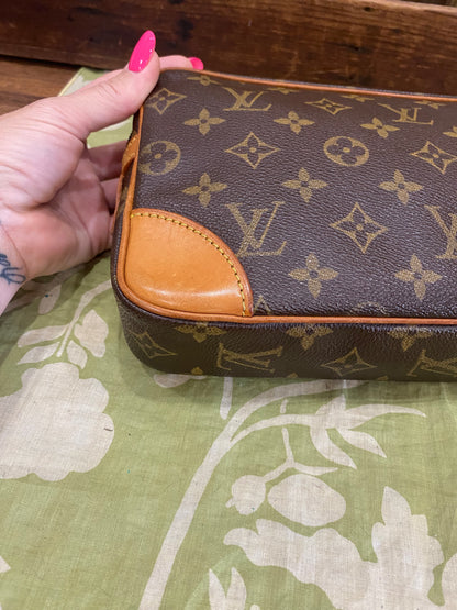 Vintage Marly Dragonne GM Wristlet Clutch
