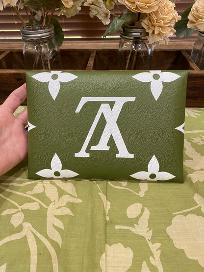 Large Kirigami Pouchette