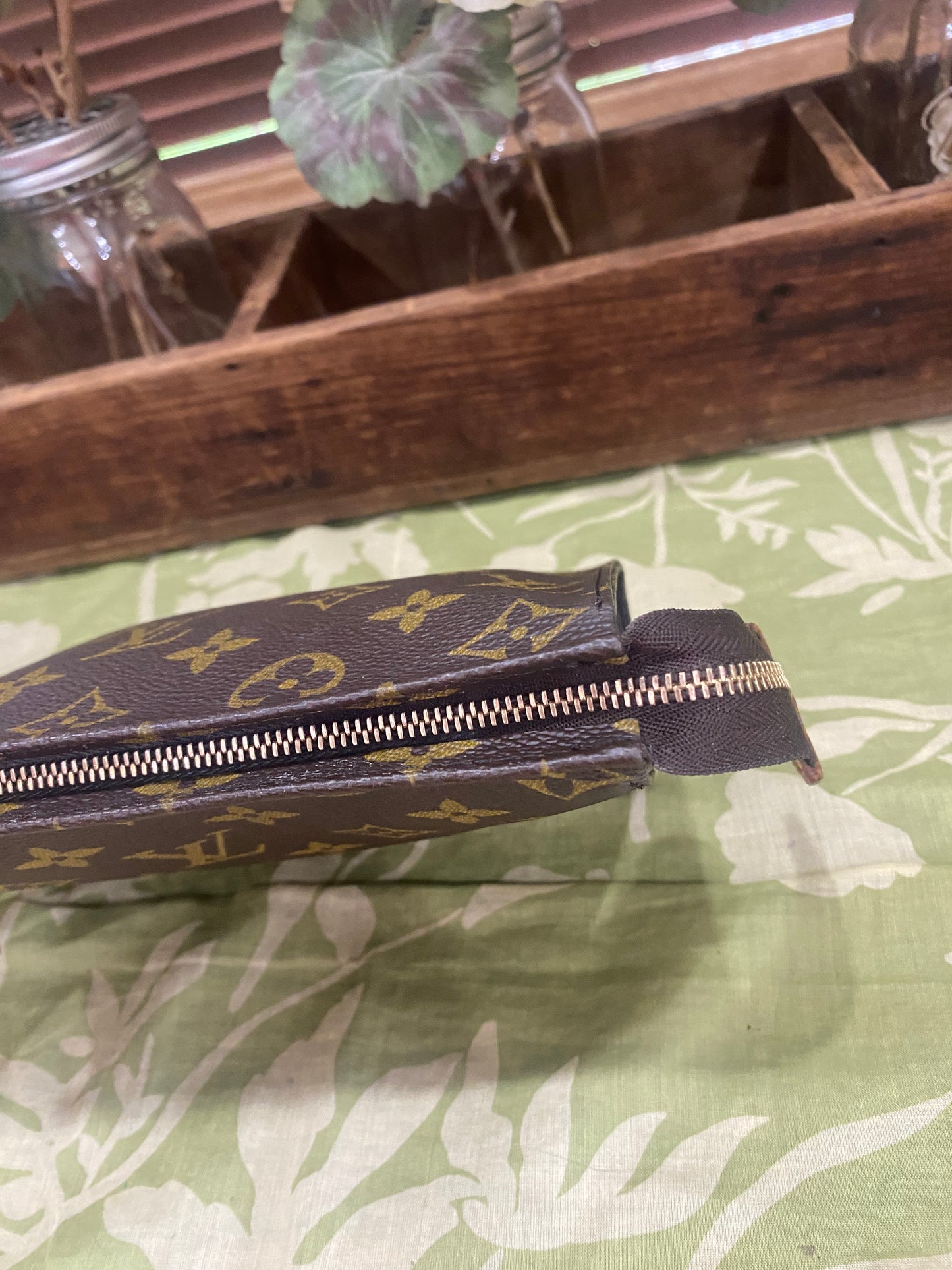 Vintage Toiletry 19