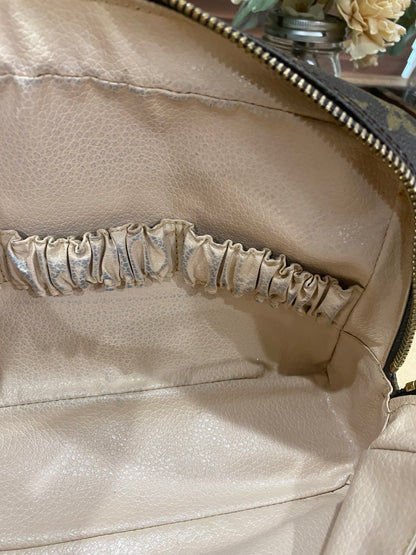 Vintage Trousse 23