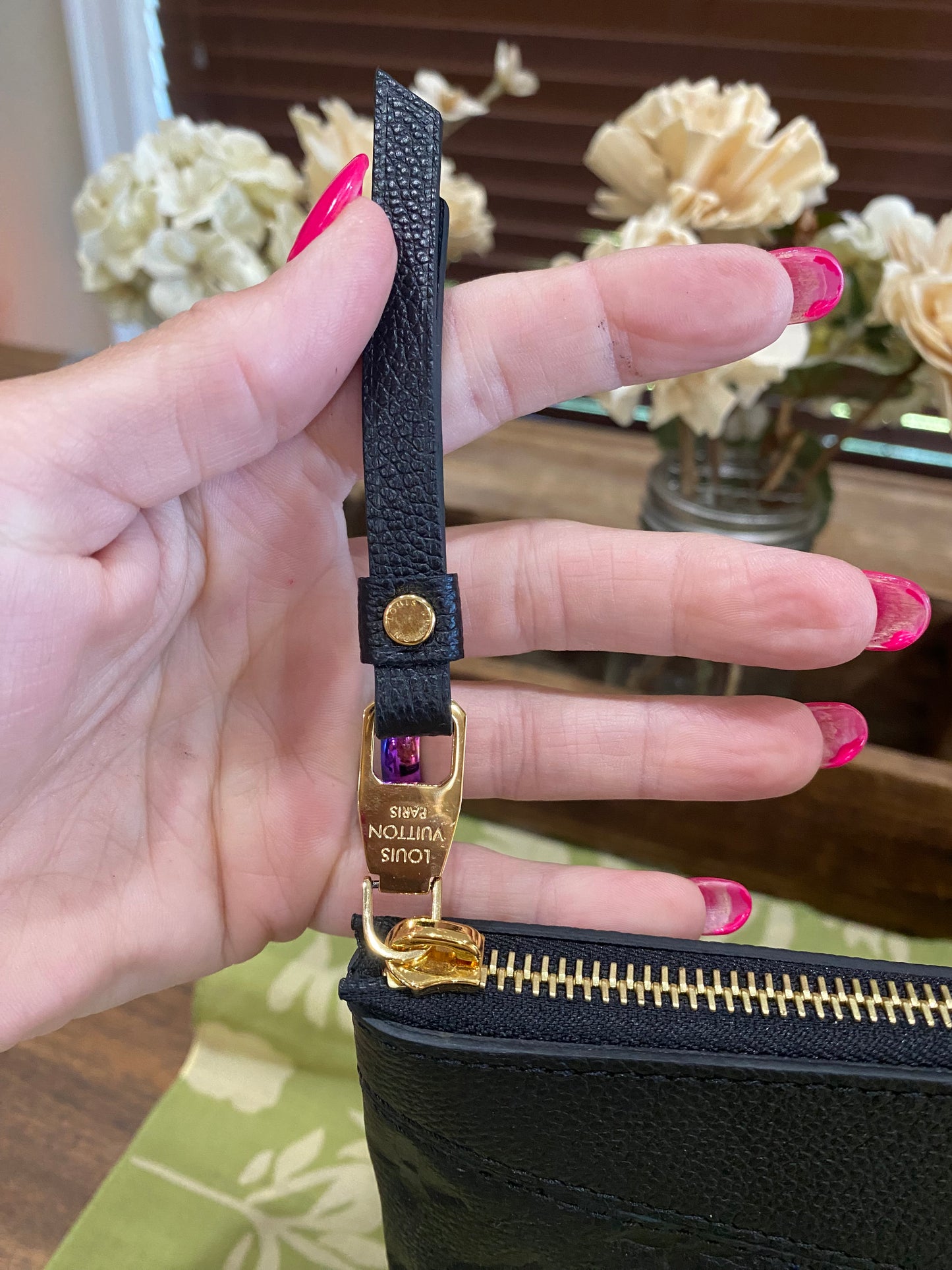 Daily Pouch in black Noir Empreinte
