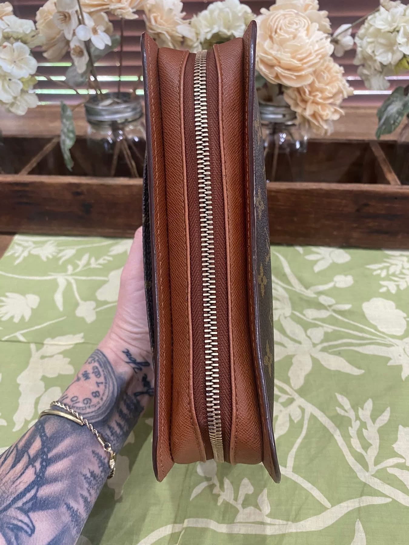 Orsay Clutch