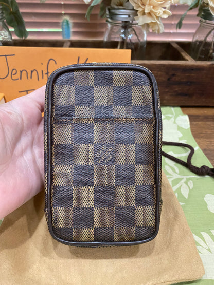 Damier Ebene Etui Okapi GM
