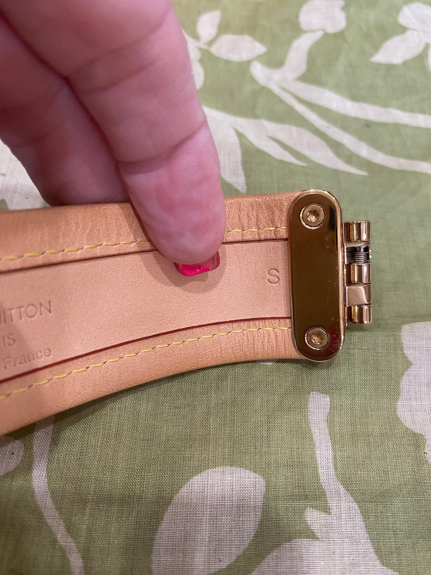 S Lock Cuff Bracelet in Black Multicolor