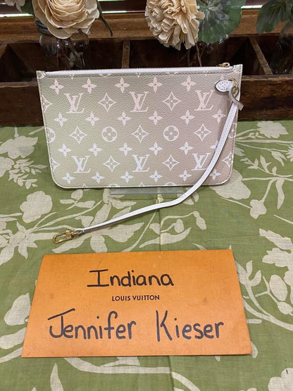 Neverfull Pouch GM (Spring in the City collection)