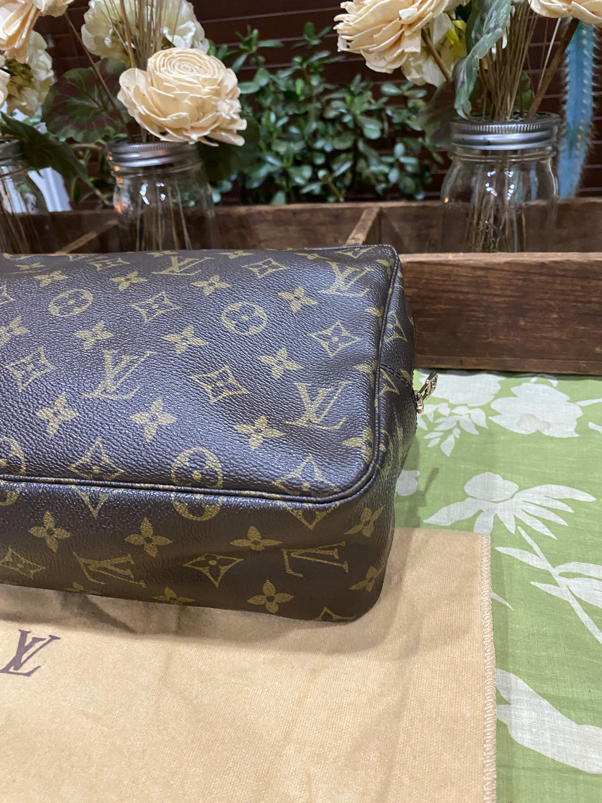 Vintage Trousse 28