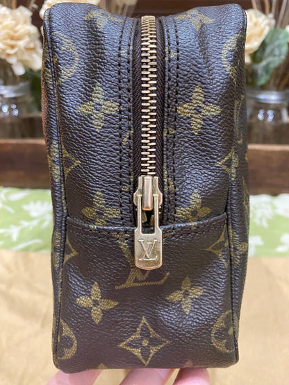 Vintage Trousse 28