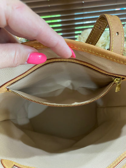 Bucket Bag GM