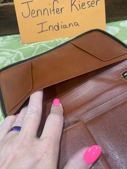 Daily Organizer Long Wallet