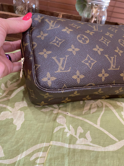 Vintage Trousse 23