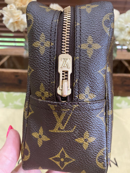 Vintage Trousse 28