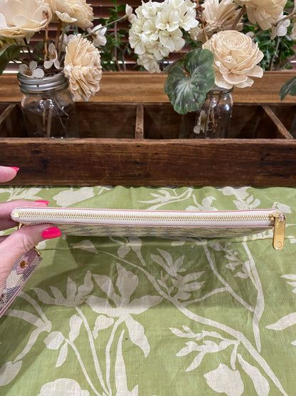 City Pouch- studded DA print with removable wristlet strap