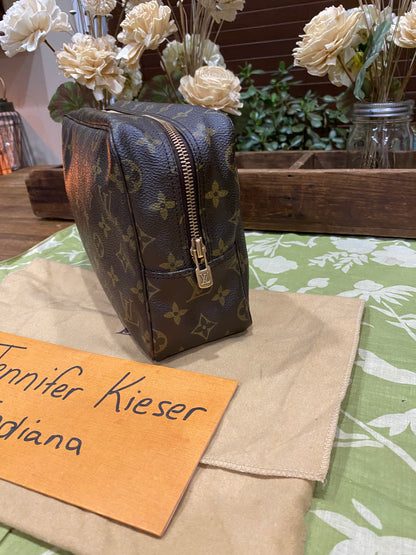 Vintage Trousse 28
