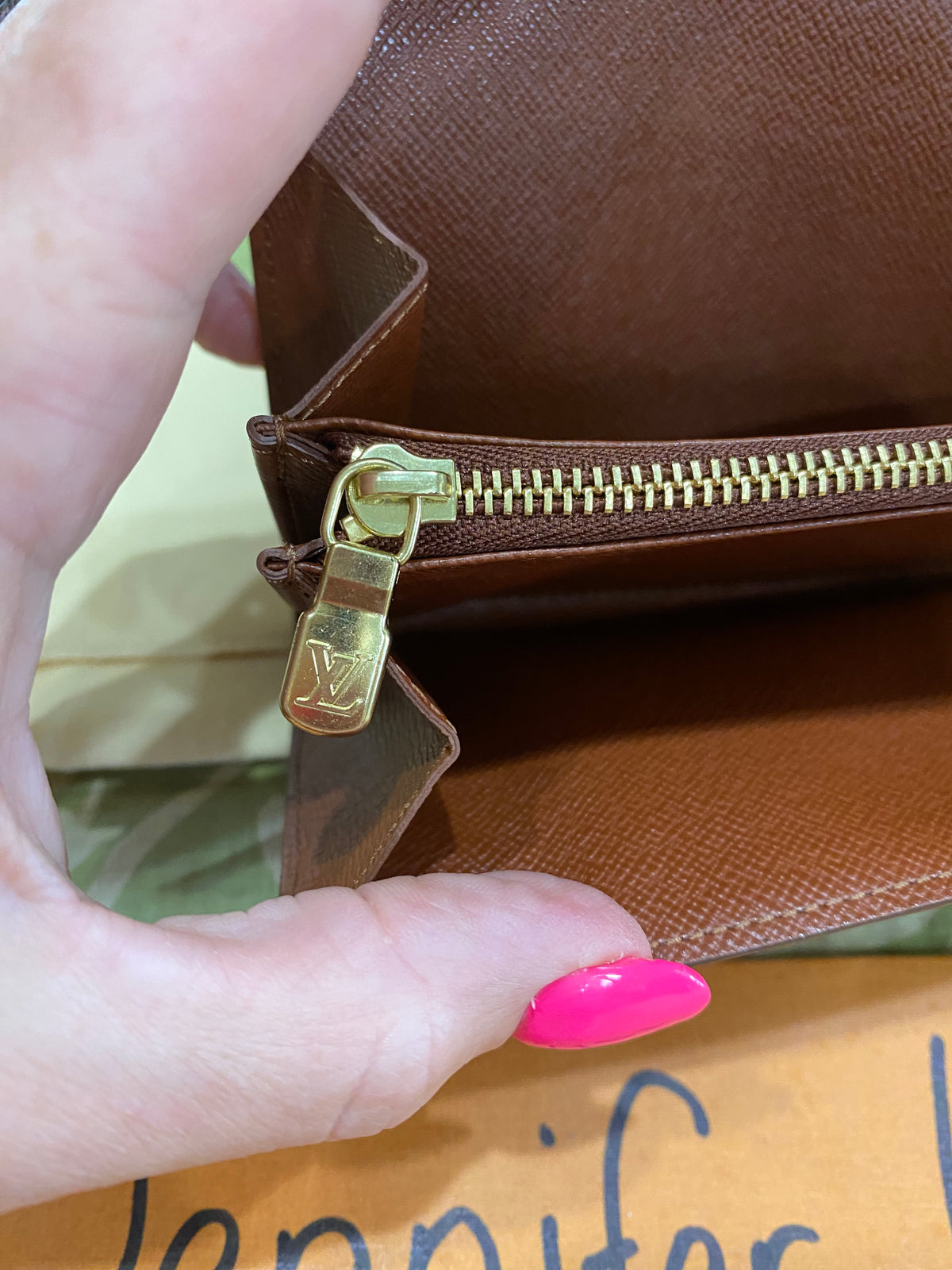 Long Wallet