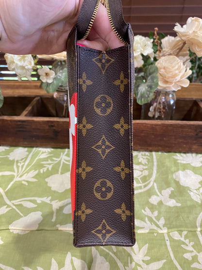 Limited Edition Game On Toiletry 26