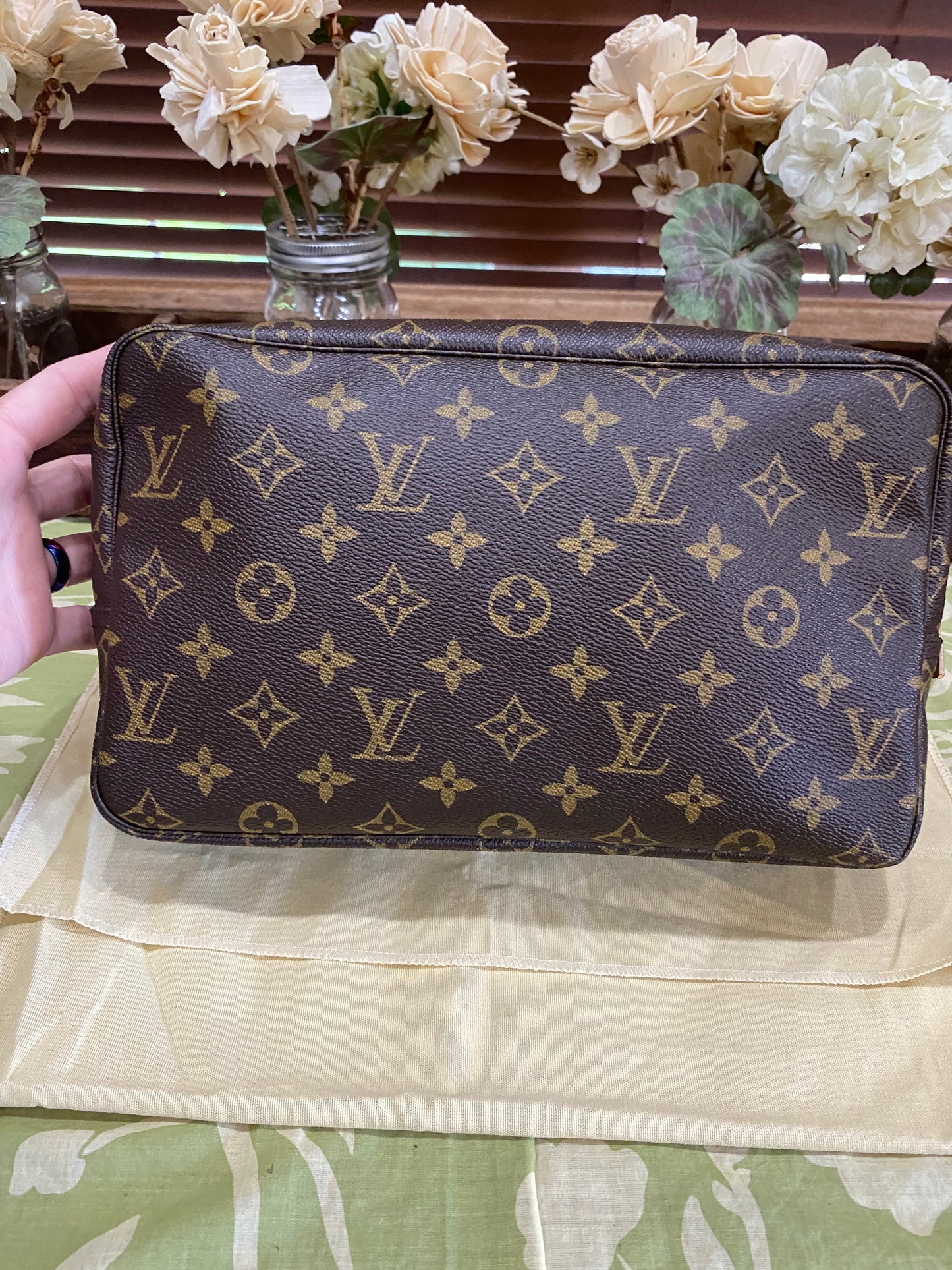 Vintage Trousse 28
