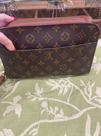 Orsay Clutch