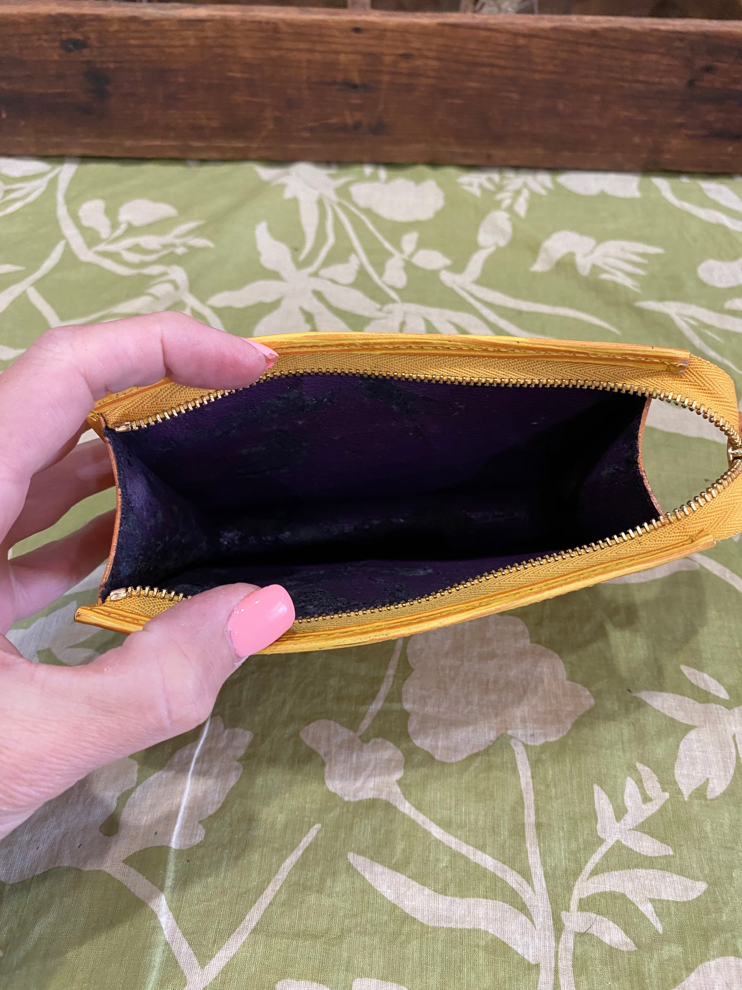 Toiletry 15 (Epi leather in Tassil Yellow)