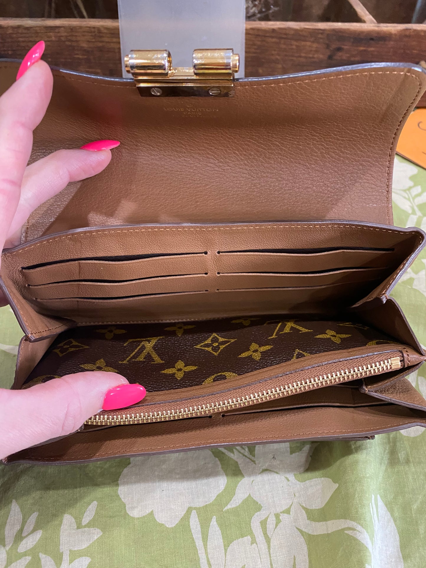 Elysee Long Wallet