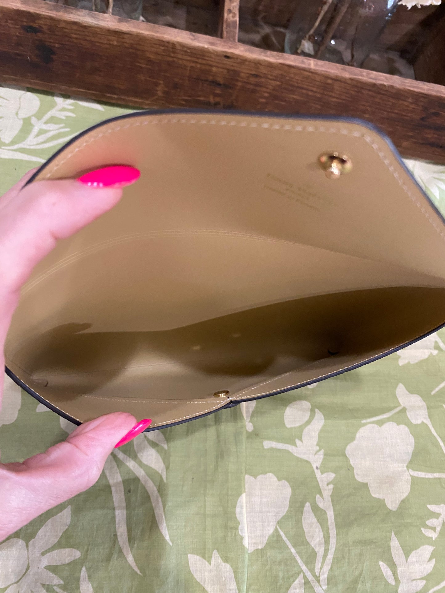 Large Kirigami Pouchette