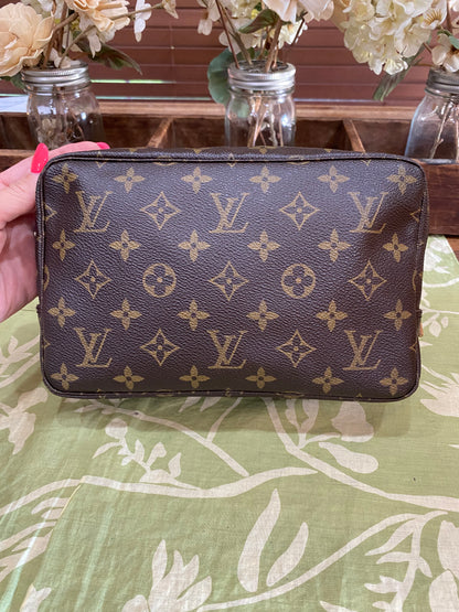 Vintage Trousse 23