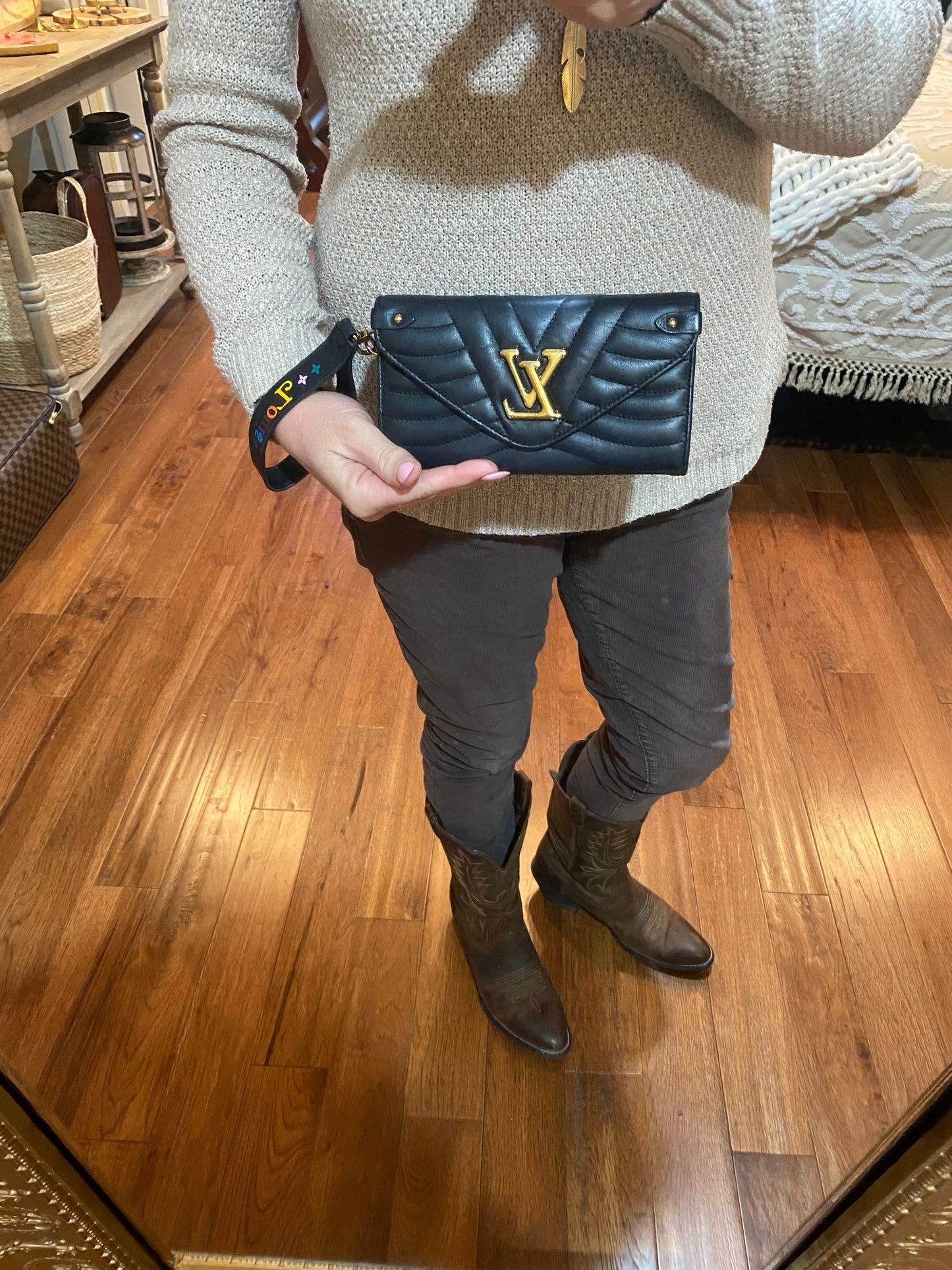 New Wave Calf Leather Long Wallet Wristlet (Noir)
