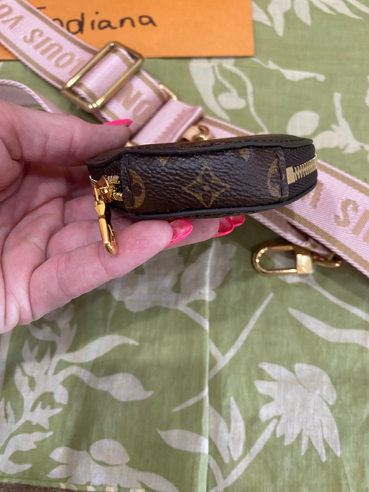 NEW Jacquard Removable Adjustable Strap and Coin Pouch