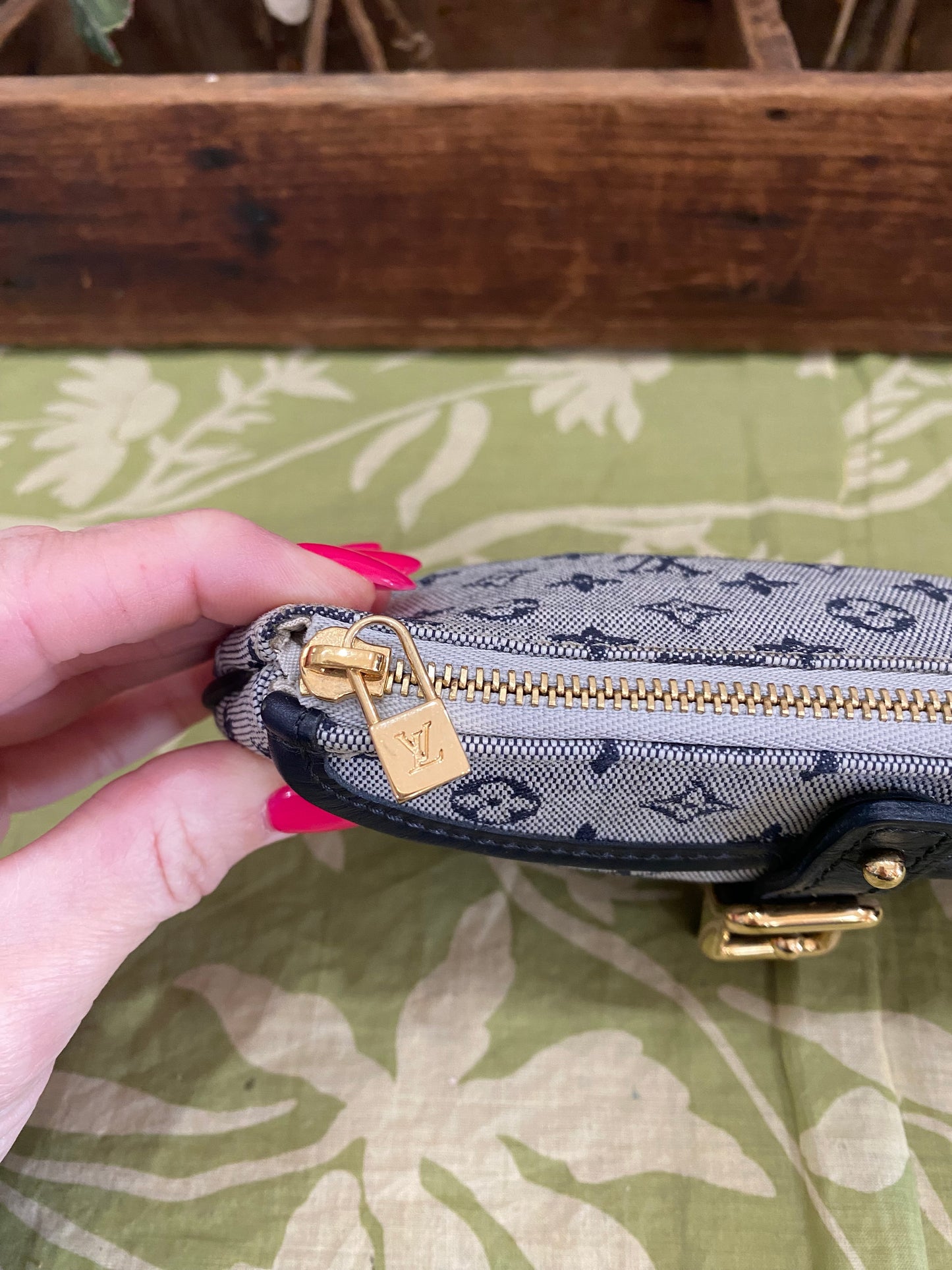 Mini Lin Annie Sophie Pouch