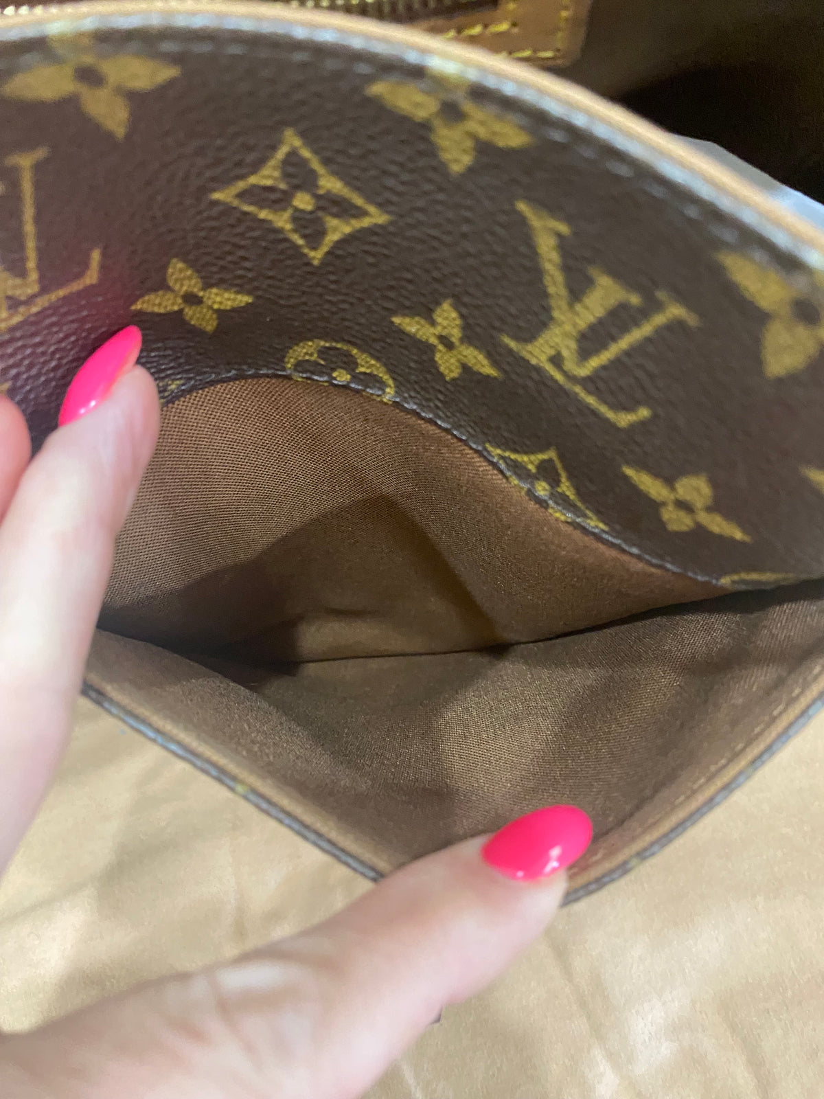 Abbesses Messenger Bag
