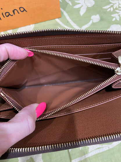 Zippy Organizer Wallet